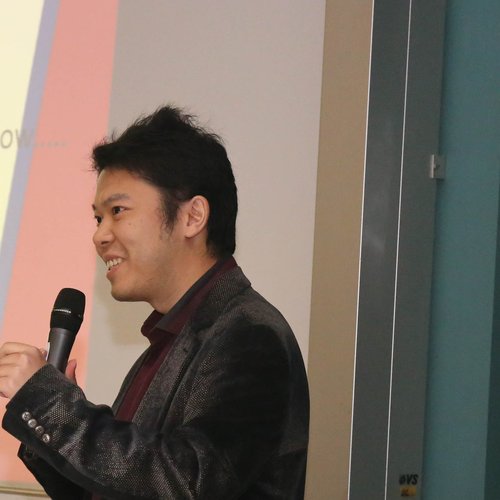 Lee Zhou